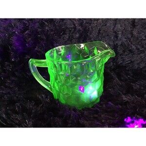Vintage Jeanette Uranium Glass Cubist Creamer Cube Green Depression Glows 20-30s